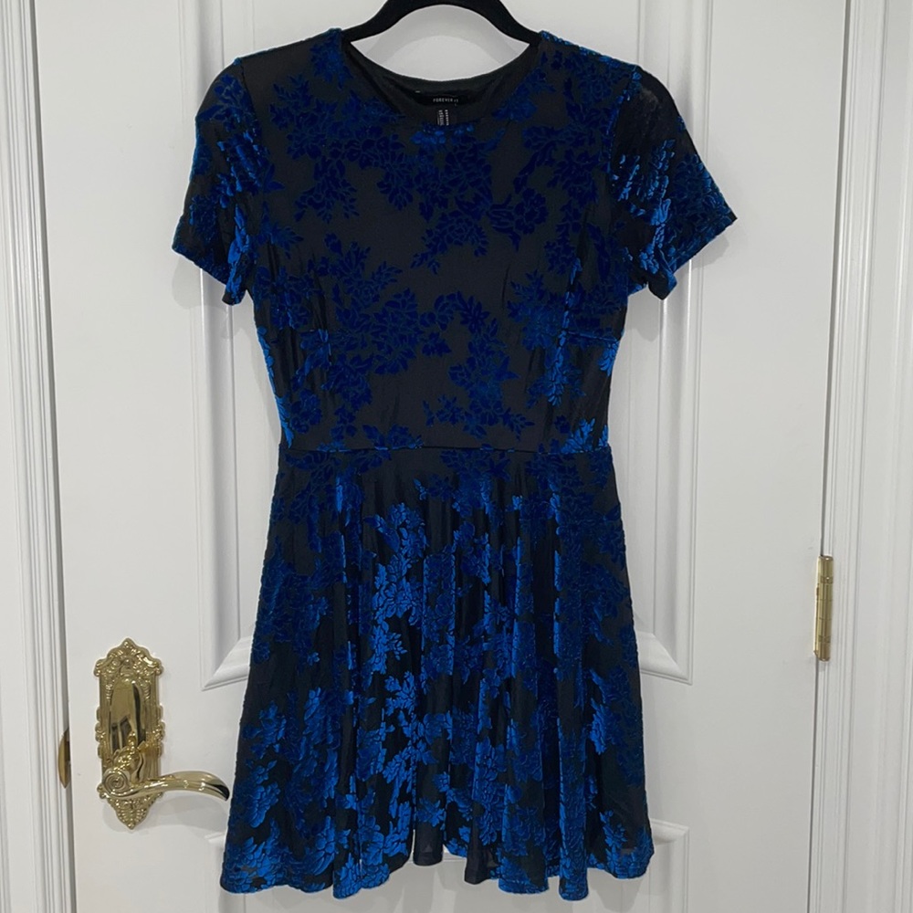 Forever 21 Black Dress